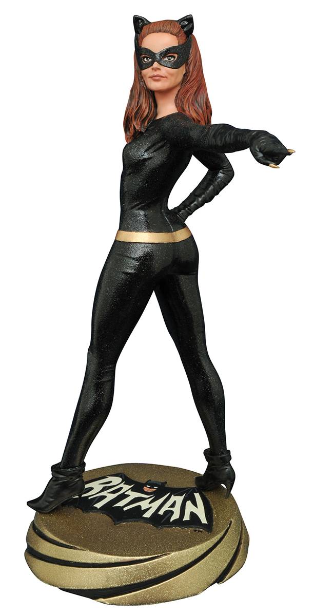 Batman '66 Premier Collection Catwoman Statue