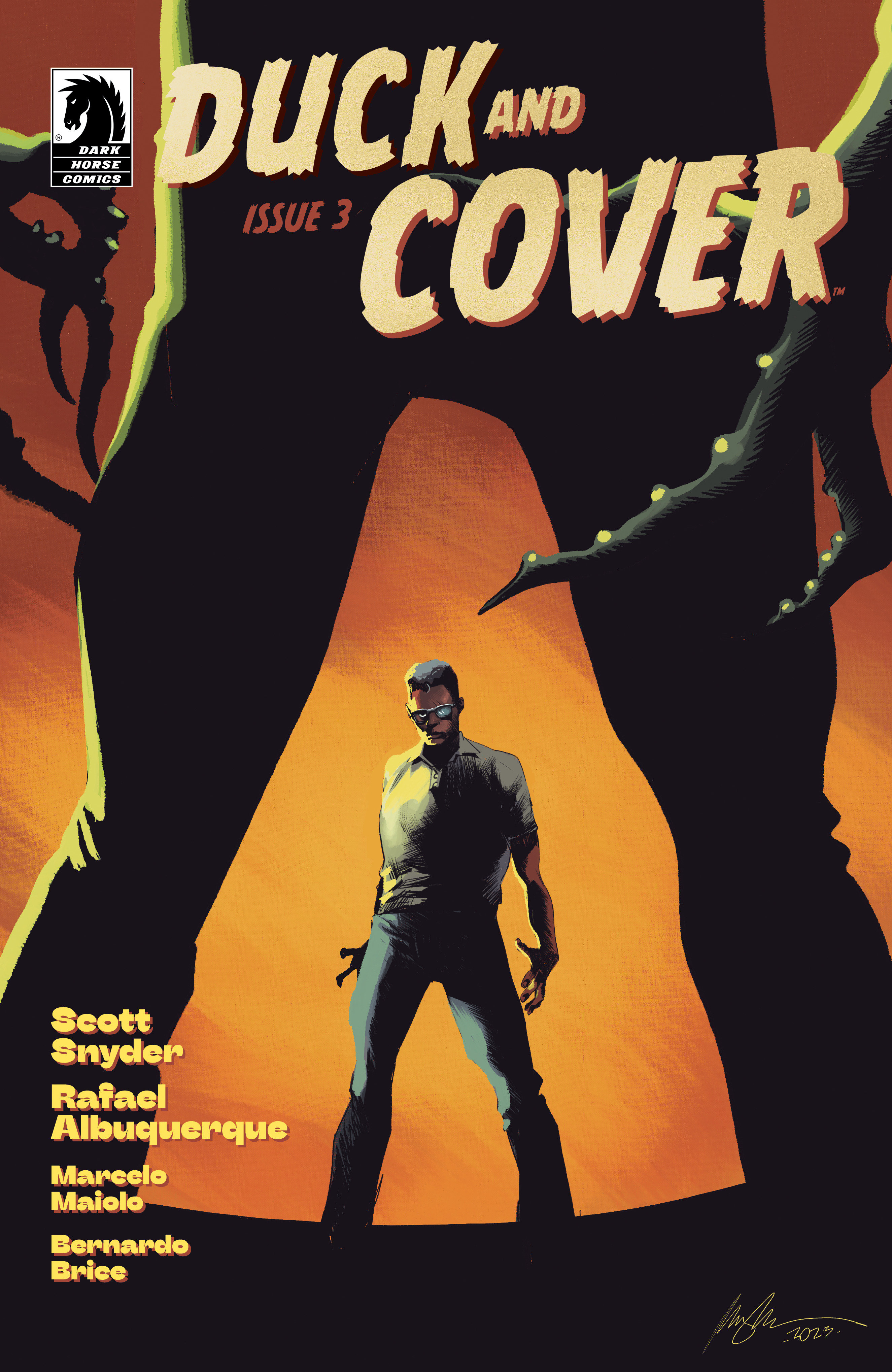 Duck and Cover #3 Cover B (Foil) (Rafael Albuquerque)