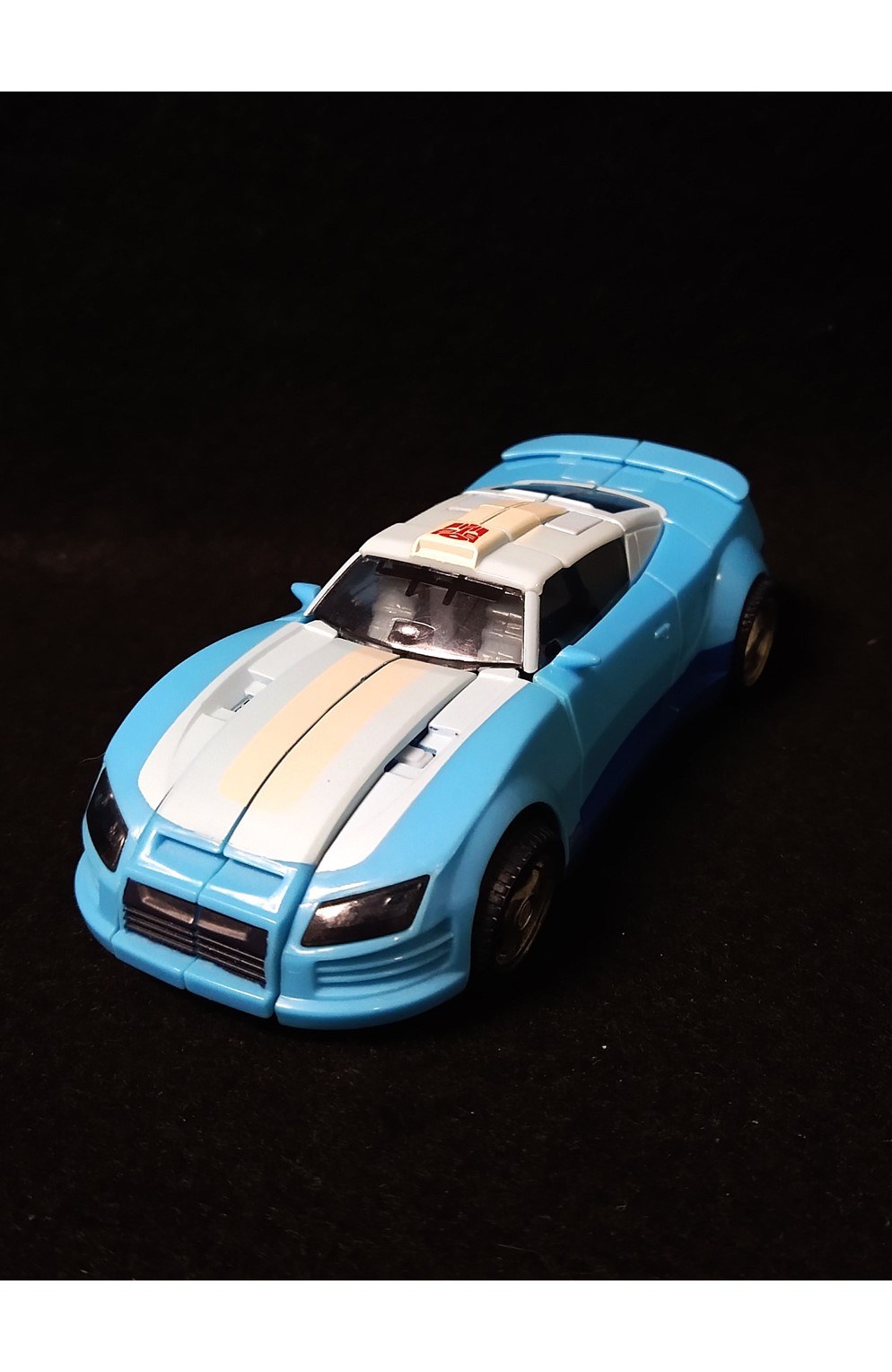 Transformers 2010 Generations Deluxe Class Blurr