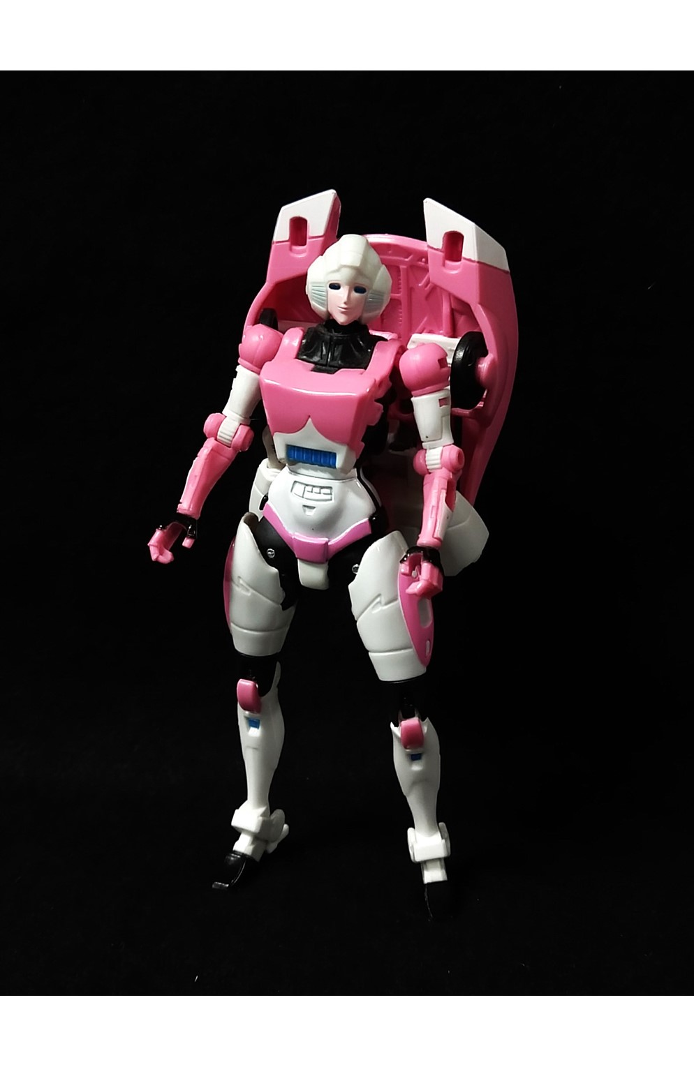 Transformers 2014 Generations 30th Anniversary Arcee Complete