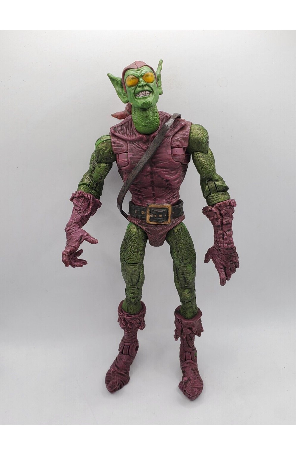 Marvel Legends 2004 Green Goblin Figure Pre-Owned