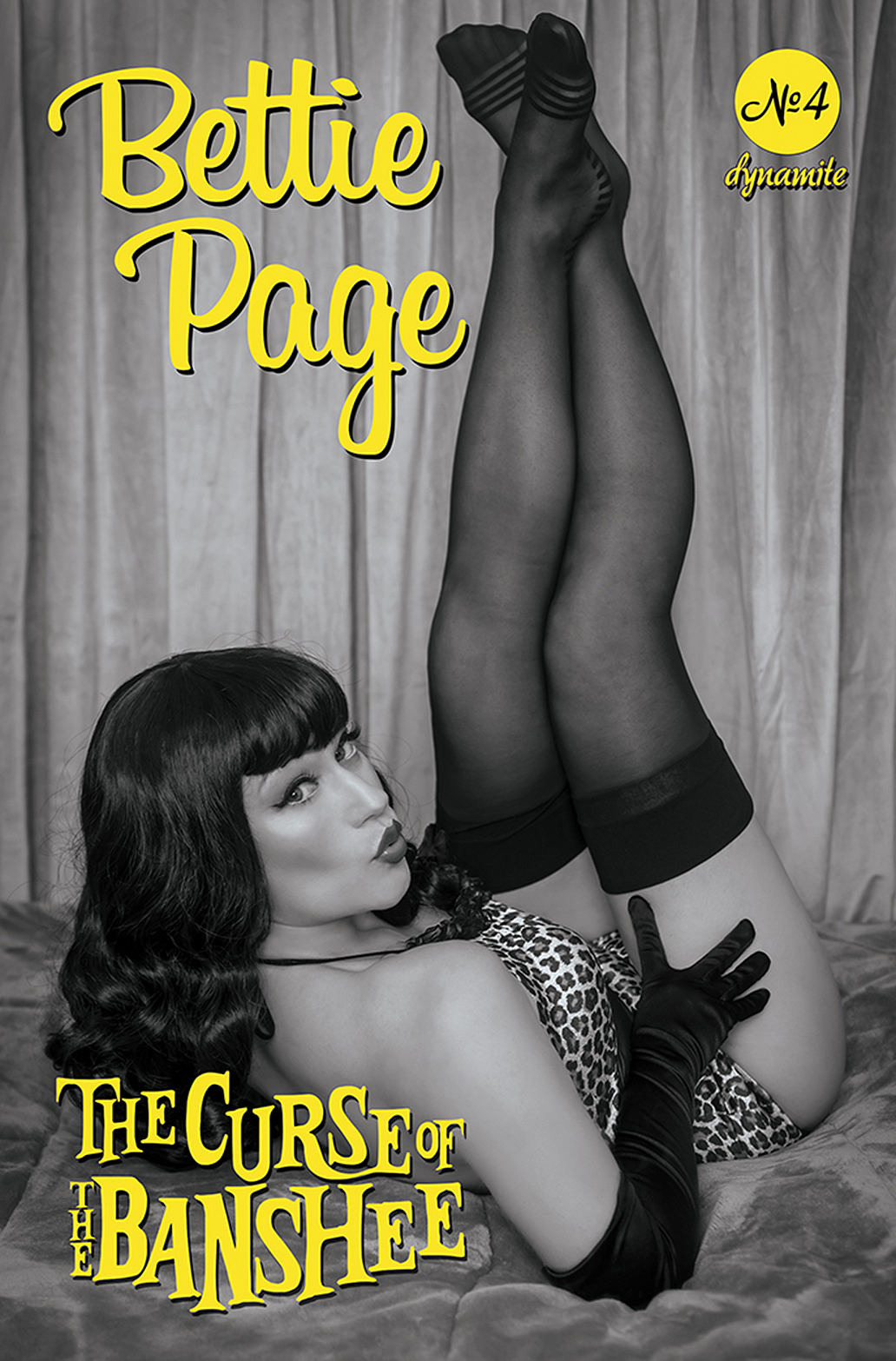 Bettie Page & Curse of the Banshee #4 Cover G 1 for 15 Incentive Cosplay Black & White