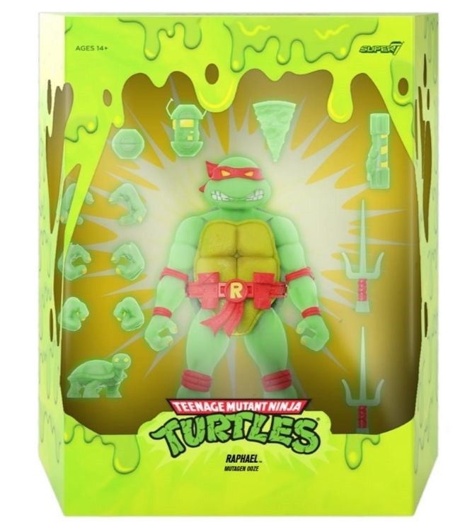 Teenage Mutant Ninja Turtles Ultimates Raphael Mutagen Ooze Glow In The Dark Action Figure