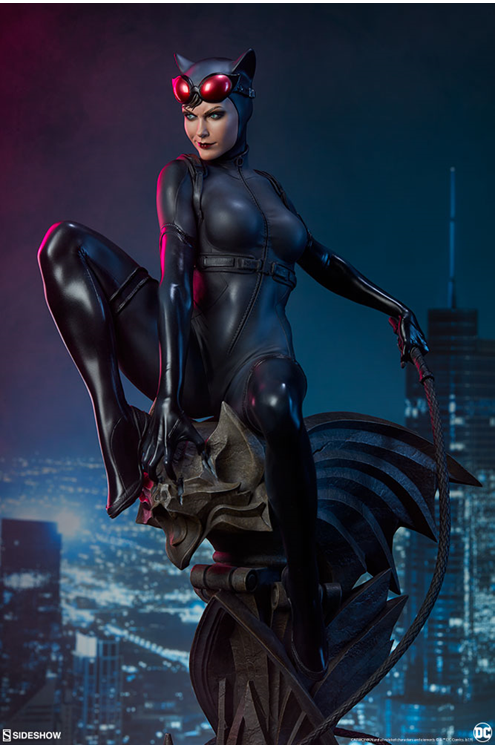 Catwoman Premium Format Figure