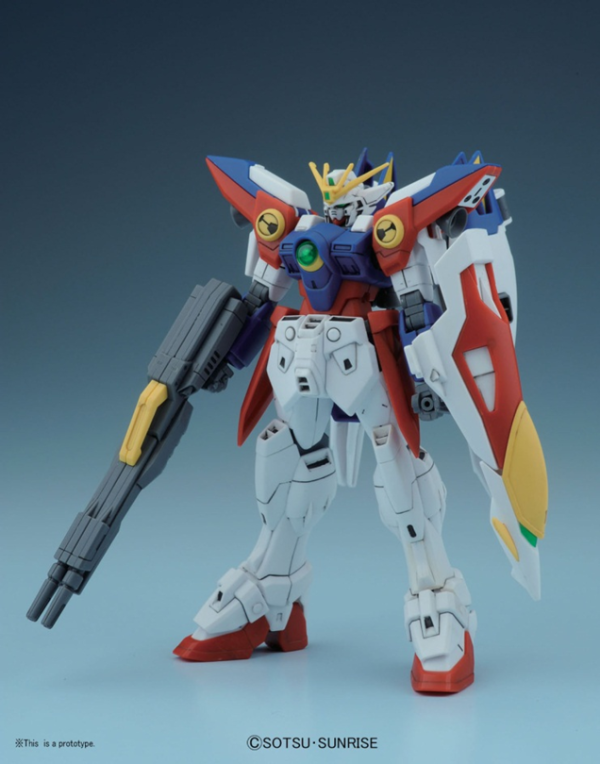 Mobile Suit Gundam Wing Gundam Zero High Grade 1:144 Scale Model Kit
