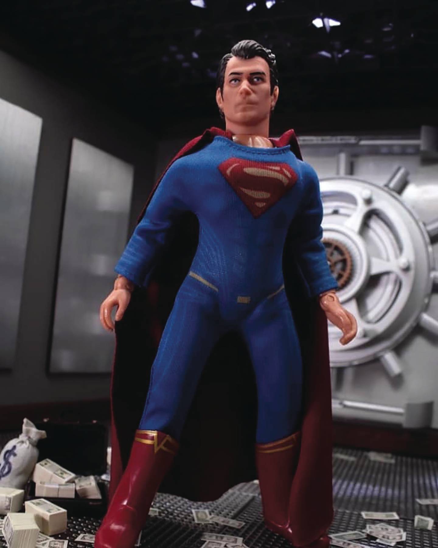 Mego DC Justice League Superman Henry Cavil 8 Inch Action Figure