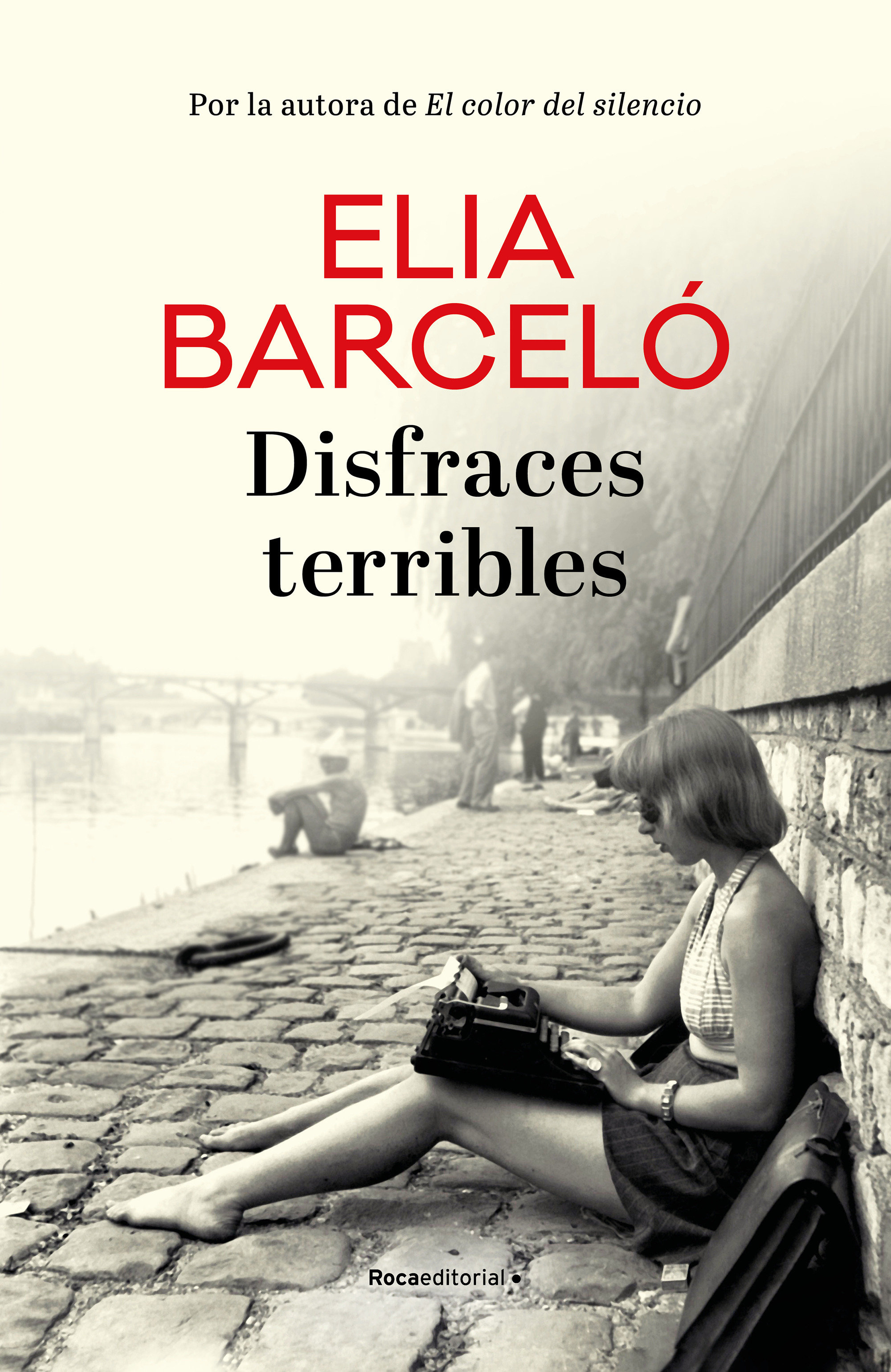 Disfraces Terribles/ Terrible Costumes (Hardcover Book)