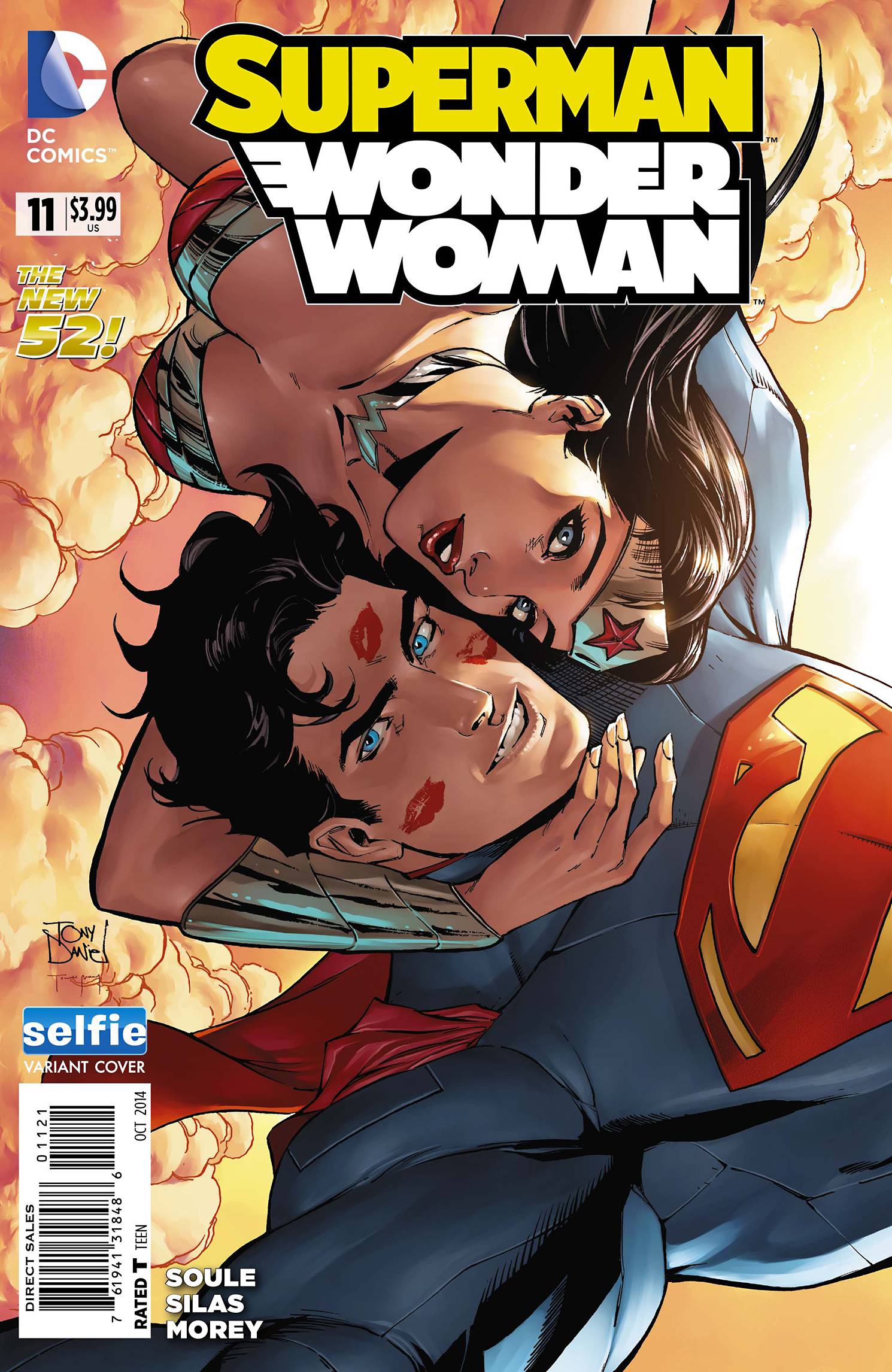 Superman Wonder Woman #11 DC Universe Selfie Variant Edition (Doomed) (2013)