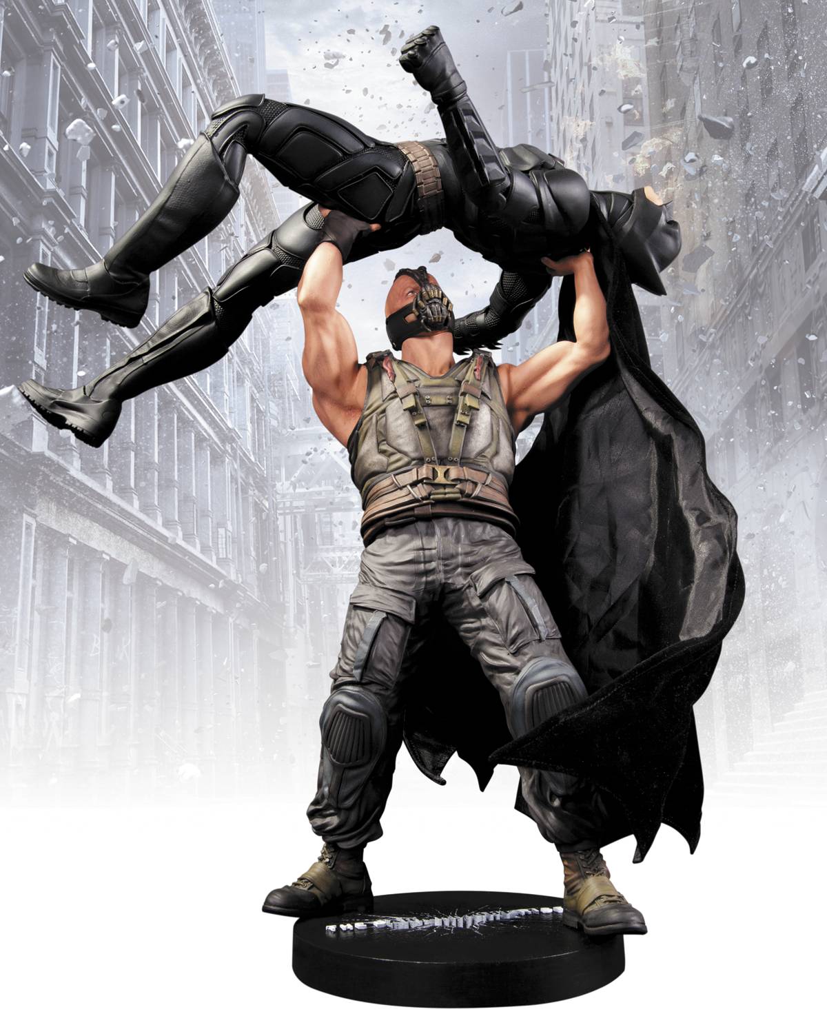 Batman: The Dark Knight Rises Batman vs. Bane 1/6 Scale Statue