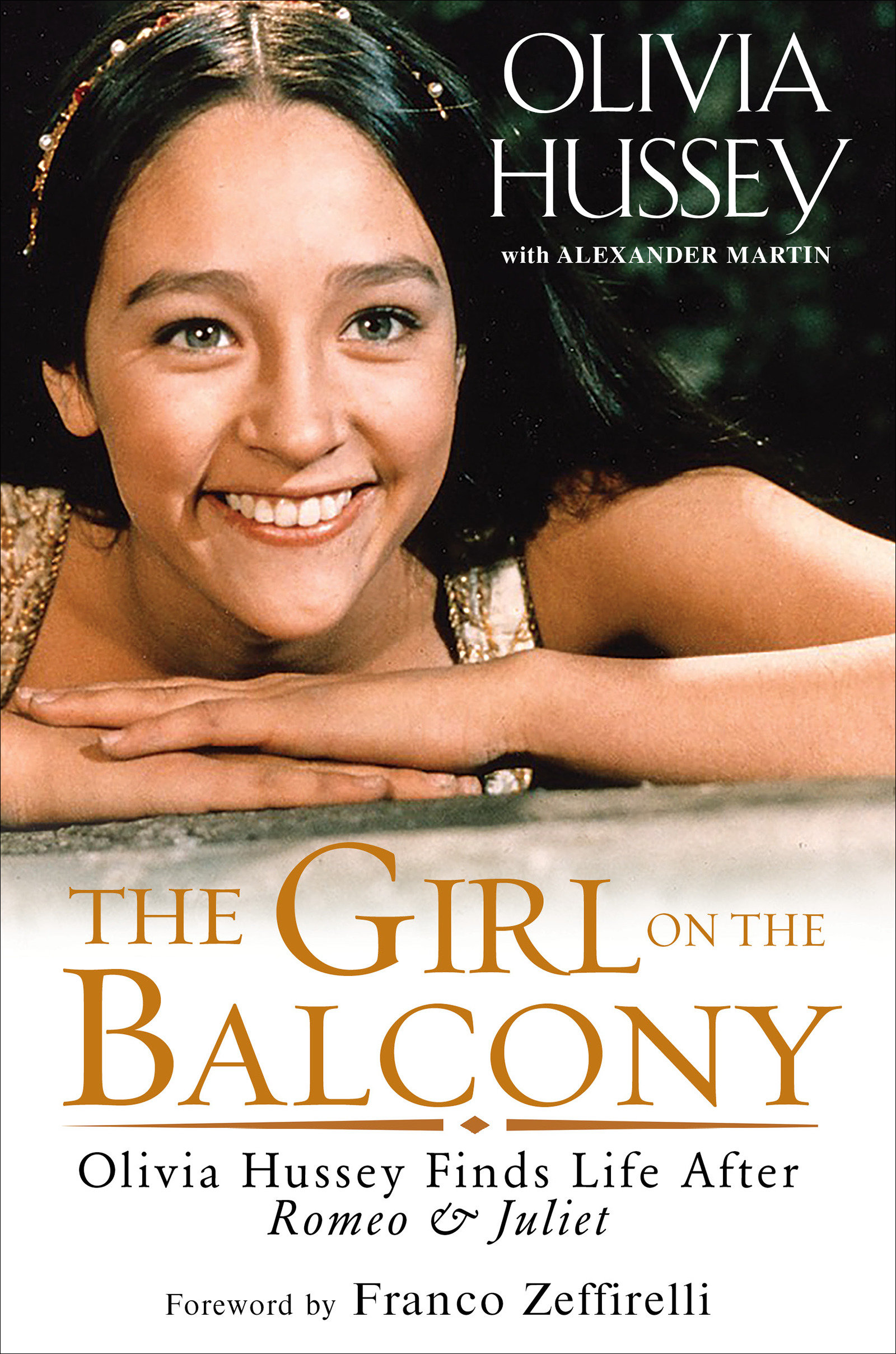 The Girl On The Balcony (Hardcover Book)