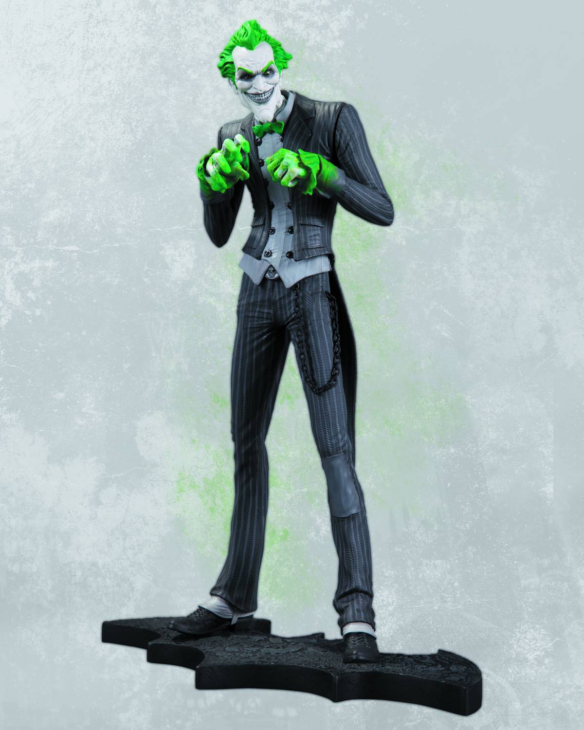 Batman Arkham City the Joker Statue