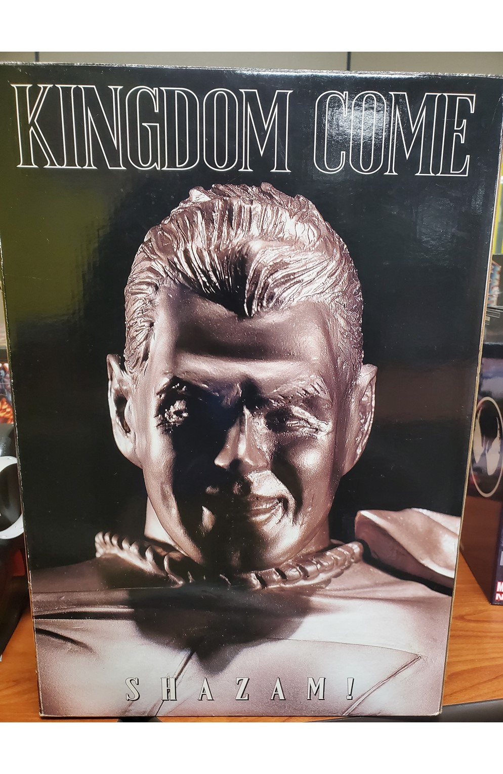 Kingdom Come Shazam Bronze Variant Statue Pre-Owned