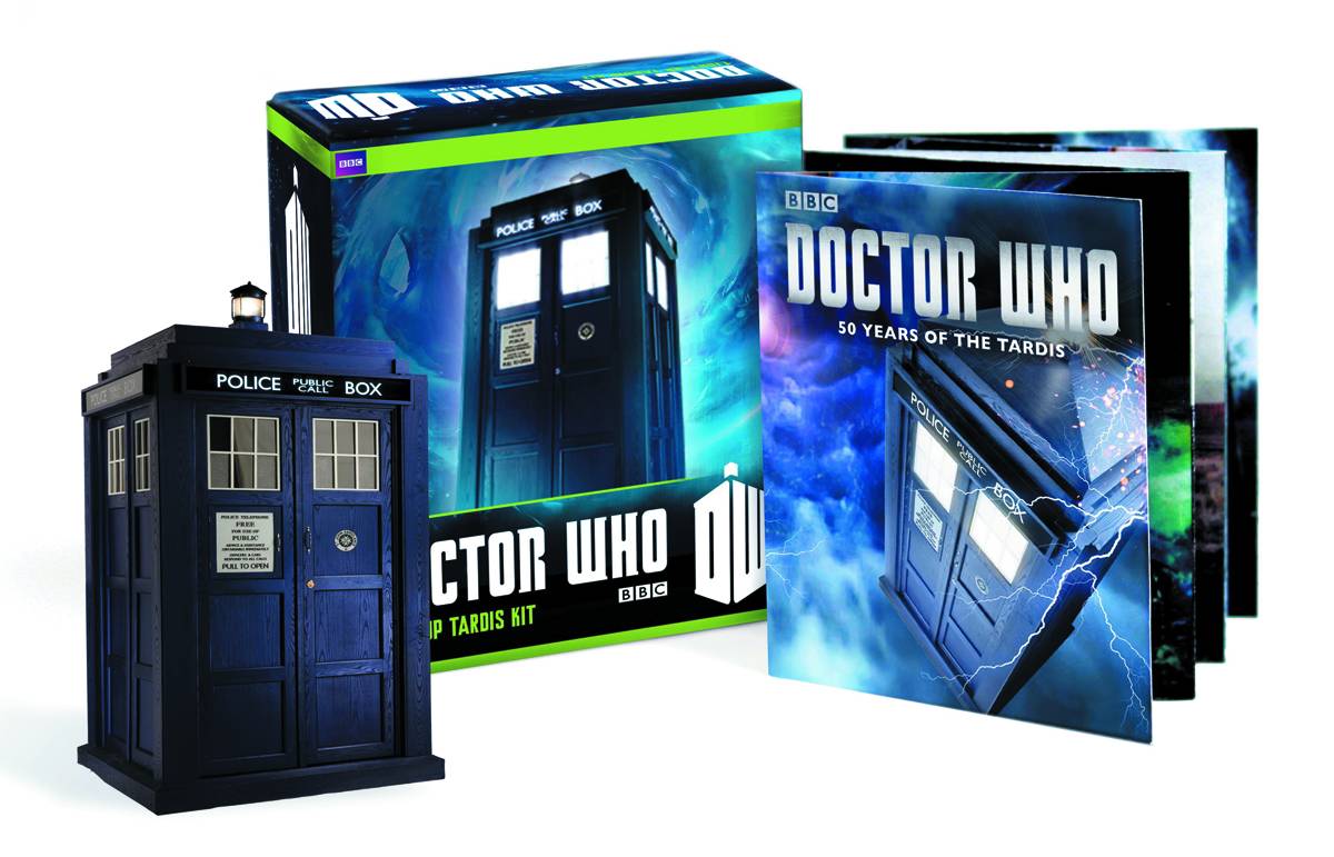 Doctor Who Light Up Tardis & Book Kit