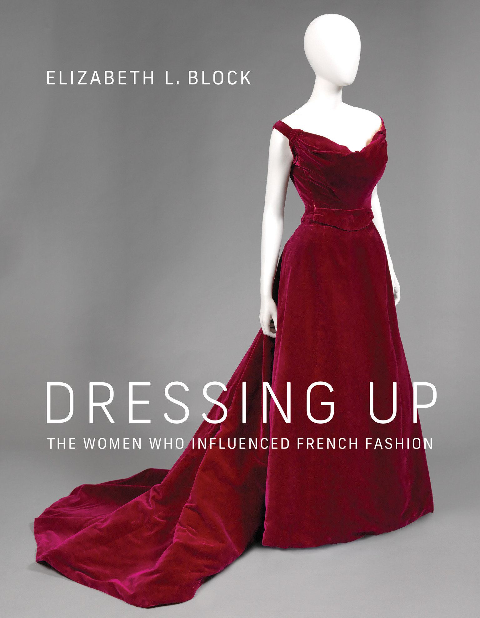 Dressing Up (Hardcover Book)