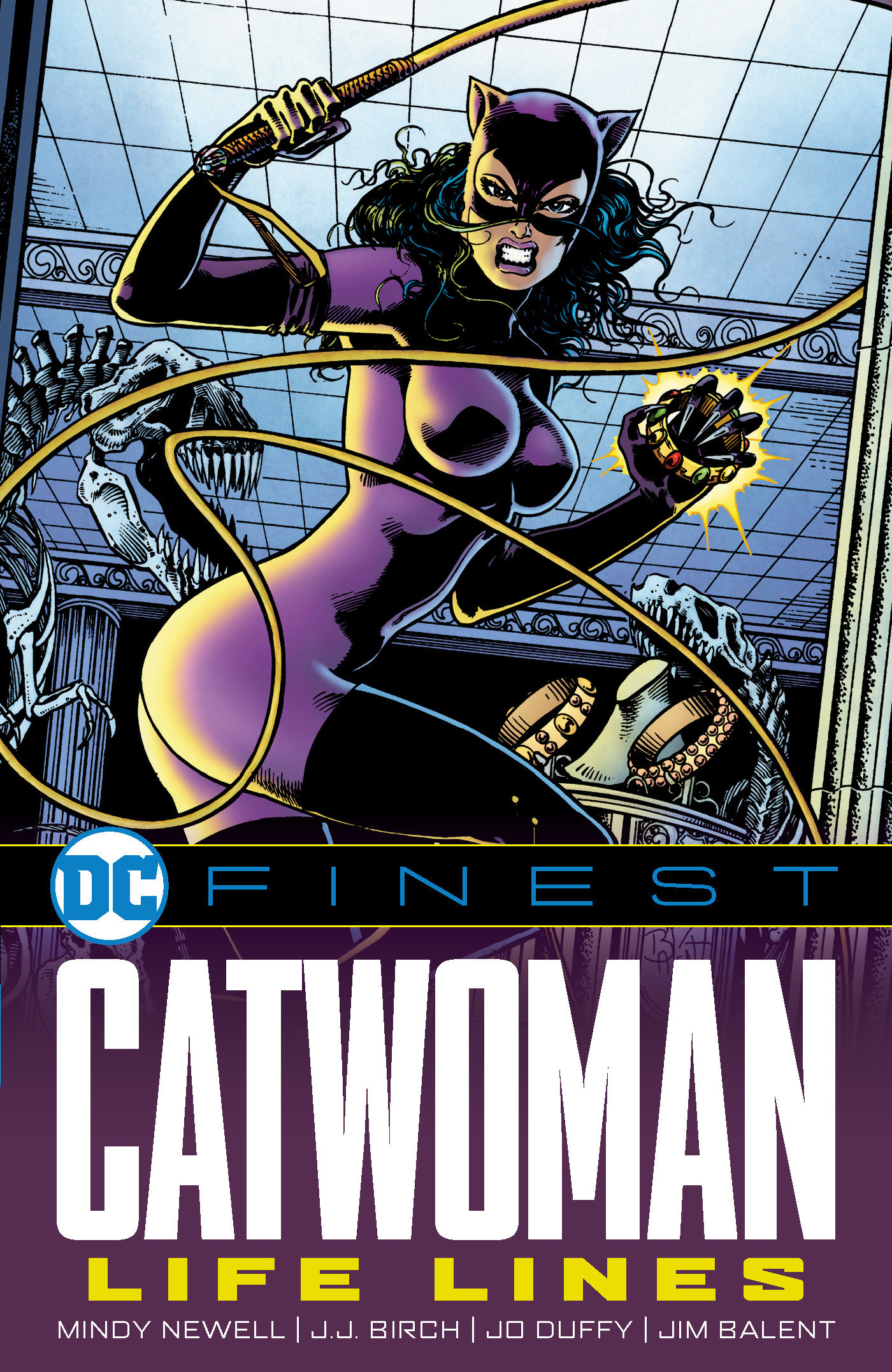 DC Finest Catwoman Life Lines Graphic Novel