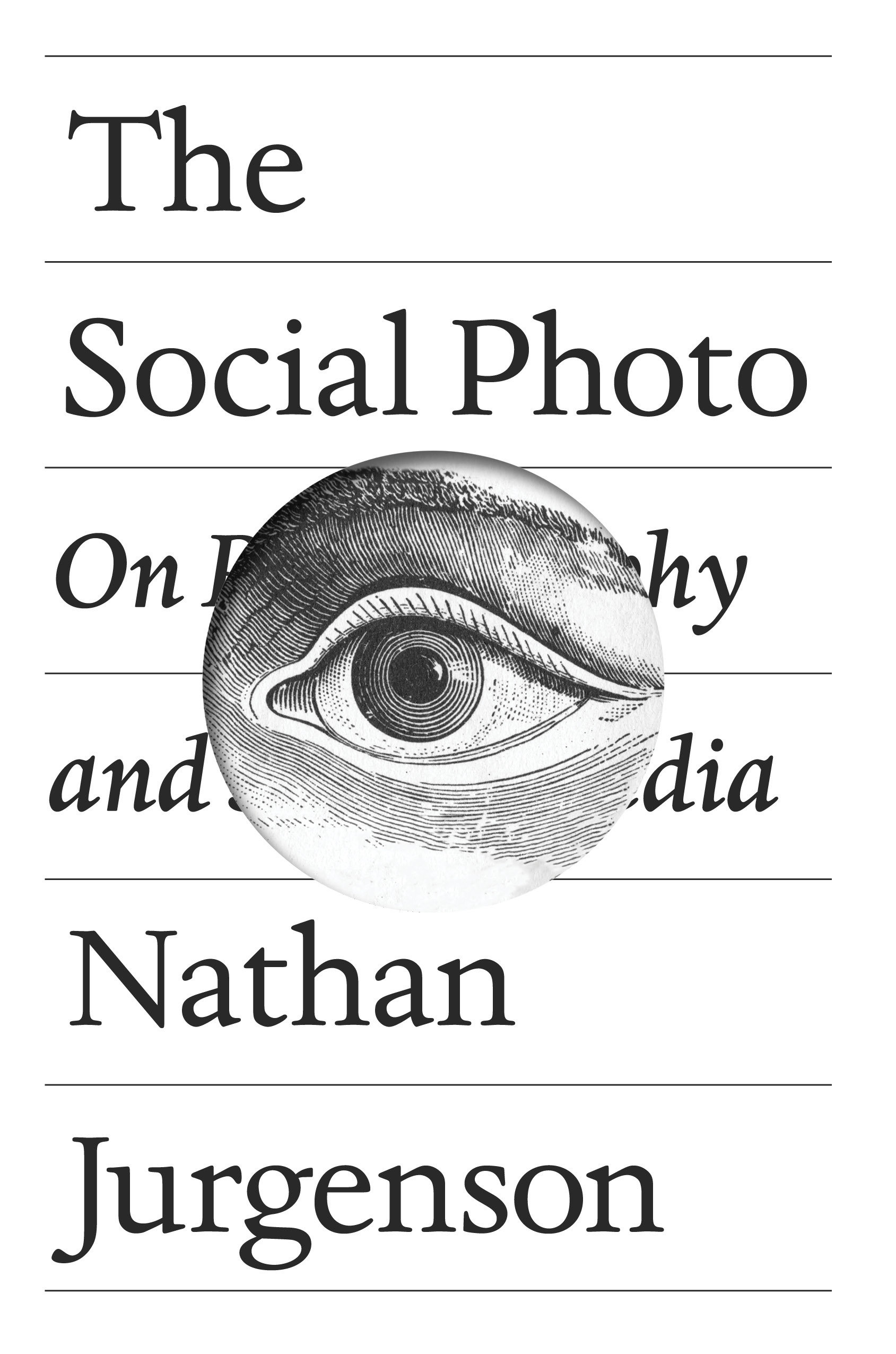 The Social Photo (Hardcover Book)