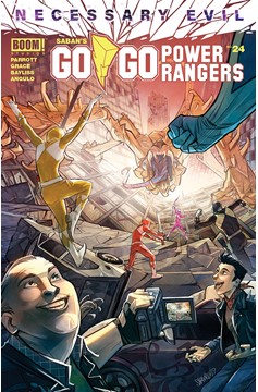Go Go Power Rangers #24 Cover A Main Shavrin