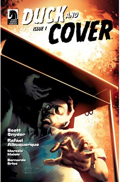 Duck and Cover #1 Cover A (Rafael Albuquerque)