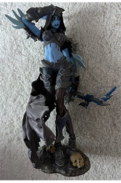 World of Warcraft Series 6 Lady Sylvanas Windrunner Action Figure Pre-Owned