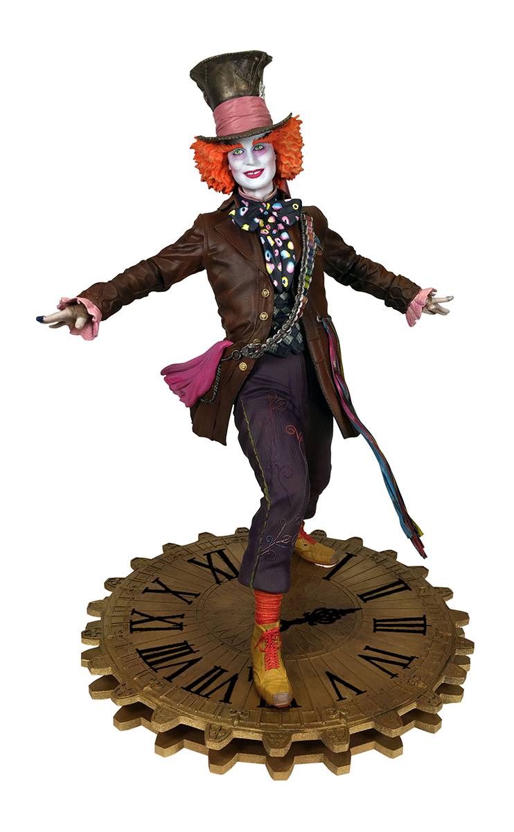 Alice Ttlg Gallery Hatter PVC Figure | ComicHub