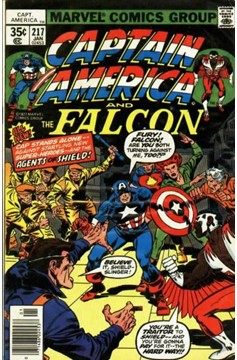 Captain America #217 [Regular Edition]-Fine (5.5 – 7)