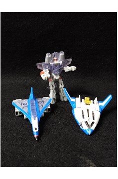 Transformers 2002 Armada Defense Team Runway Jetstorm & Sonar