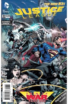 Justice League #22 Combo Pack (Trinity)