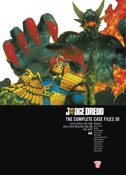 Judge Dredd Complete Case Files Graphic Novel Volume 30