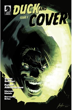 Duck and Cover #1 Cover B (Rafael Albuquerque)