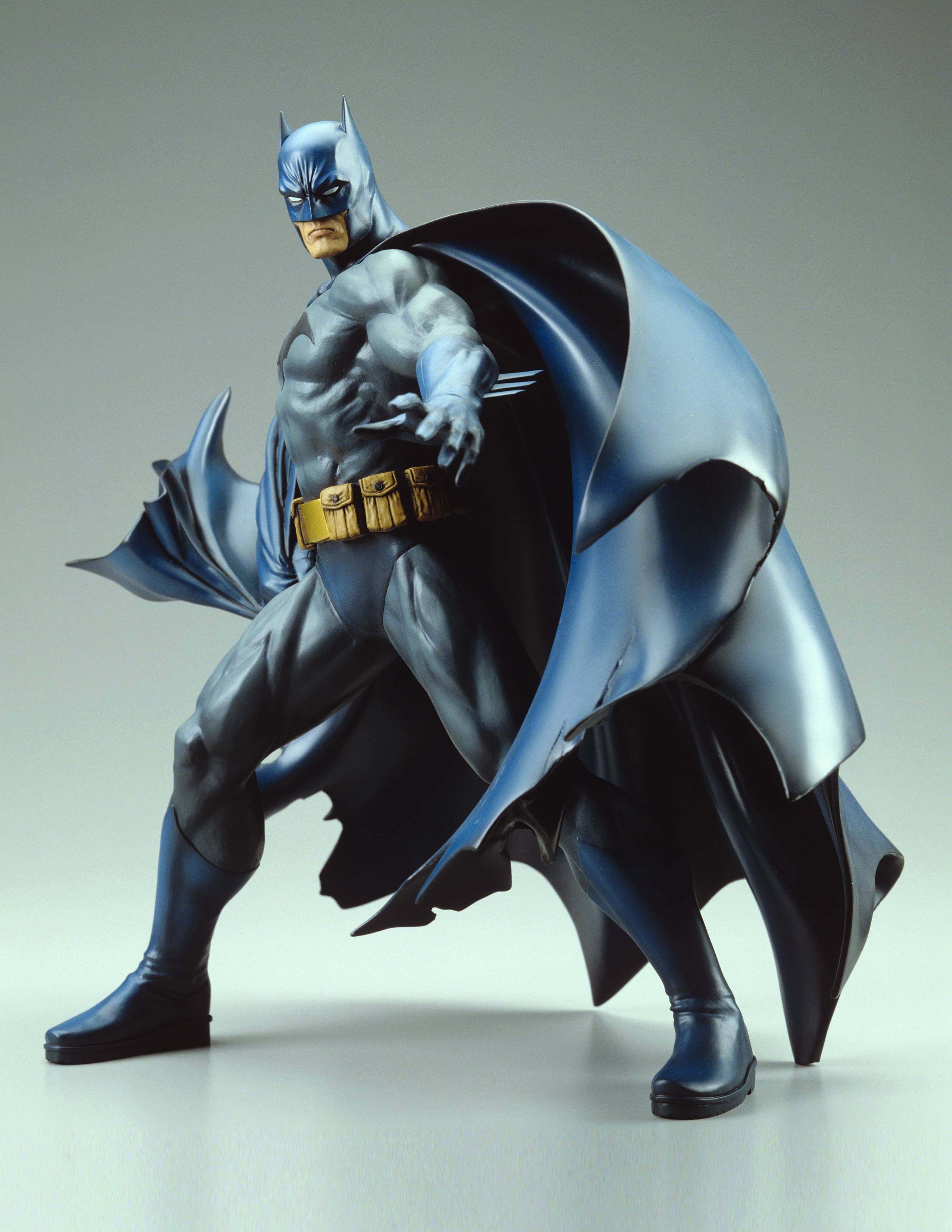 Kotobukiya Batman Blue Costume 1:6 Scale Artfx PVC Statue