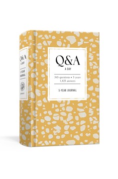 Q&A A Day Spots (Hardcover Book)