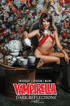 Vampirella Dark Reflections #4 Cover E Cosplay