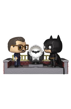 Pop Movie Moment Batman 80th Light Up Bat Signal Vinyl Figure