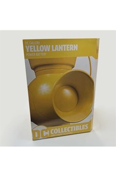 DC Collectibles 1:1 Scale Yellow Lantern Incomplete Pre-Owned
