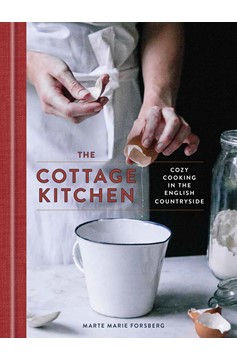 The Cottage Kitchen (Hardcover Book)